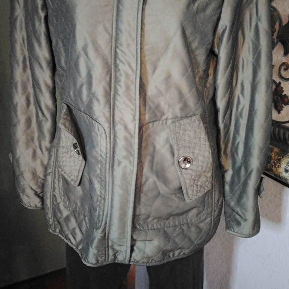 EUC Kristen Blake Taupe/Grey Quilted w/ Velour lining Sz PP (0-2) - Picture 4 of 13